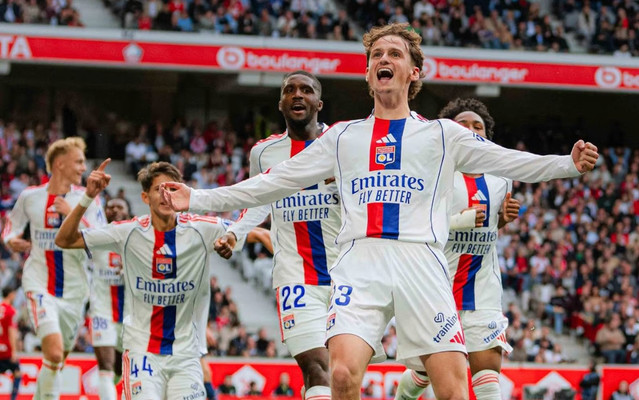 soi-keo-Lorient-vs-Lyon-5